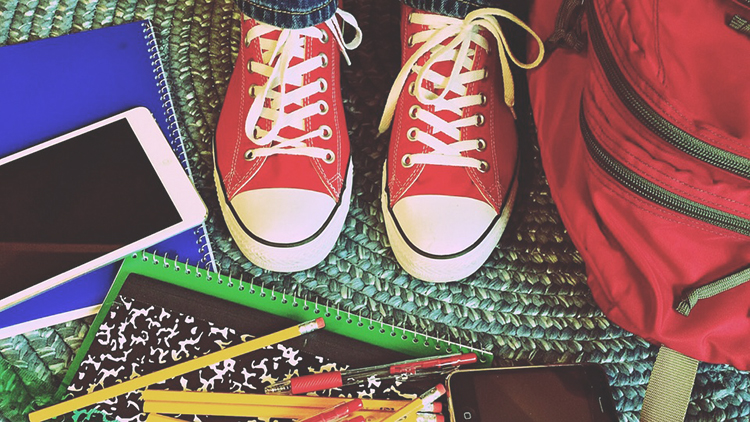 How To Use Social Media to Advertise Back-To-School Sales